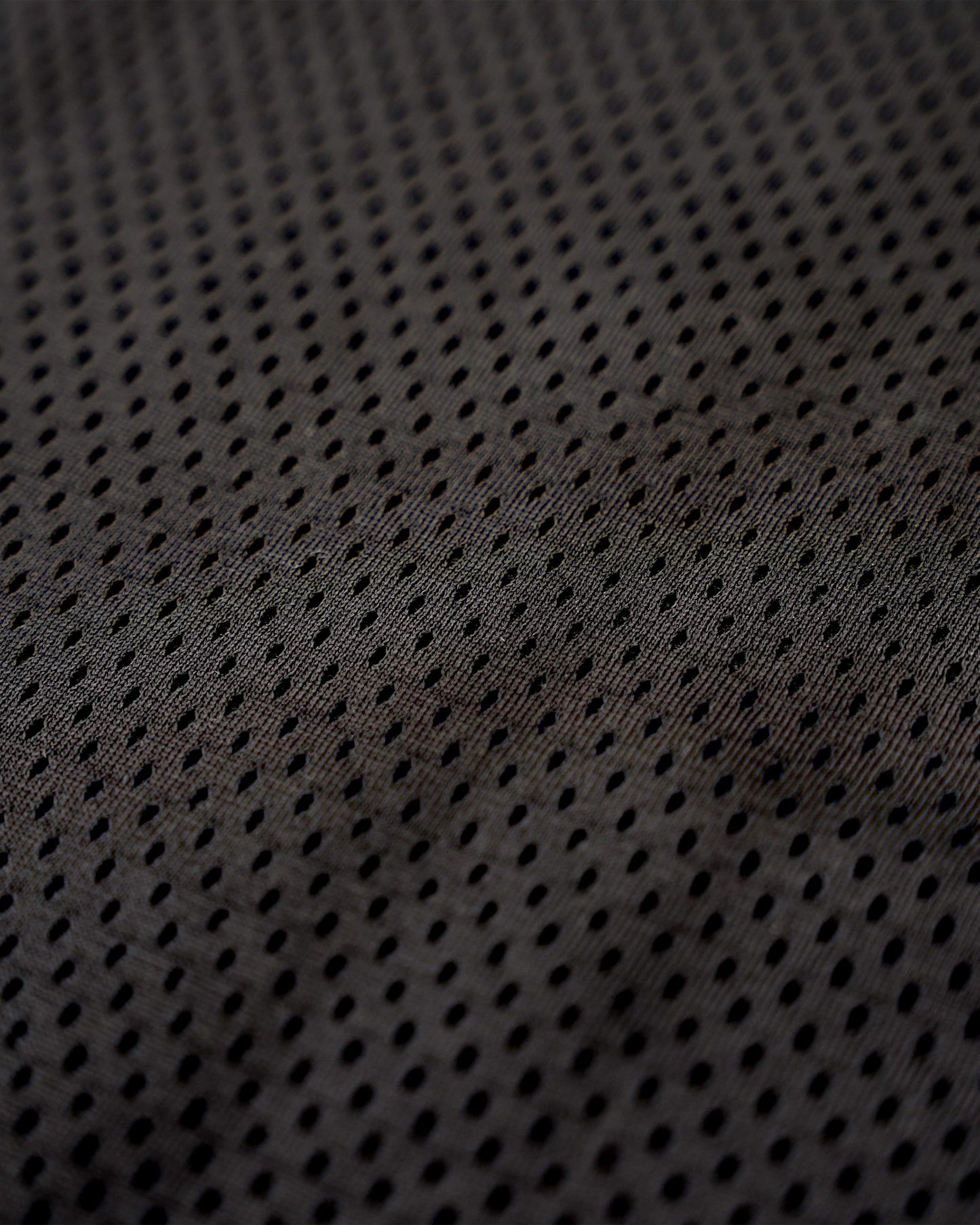 NOMAD MESH PERFORMANCE TEE